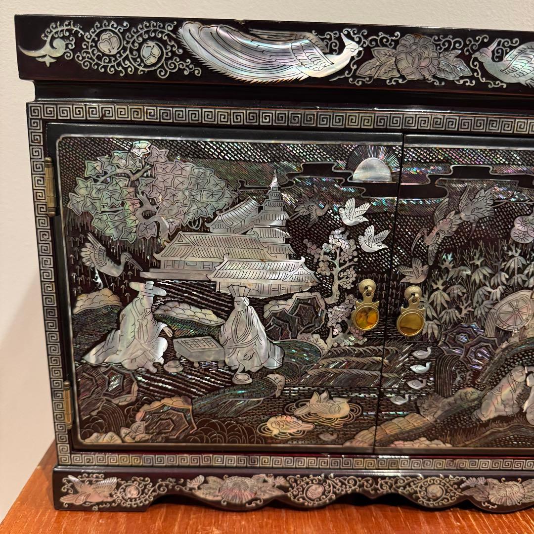 【珍品】豪華 螺鈿細工 観音開き 小物収納 小引出し 漆 鏡面仕上げ 李朝家具