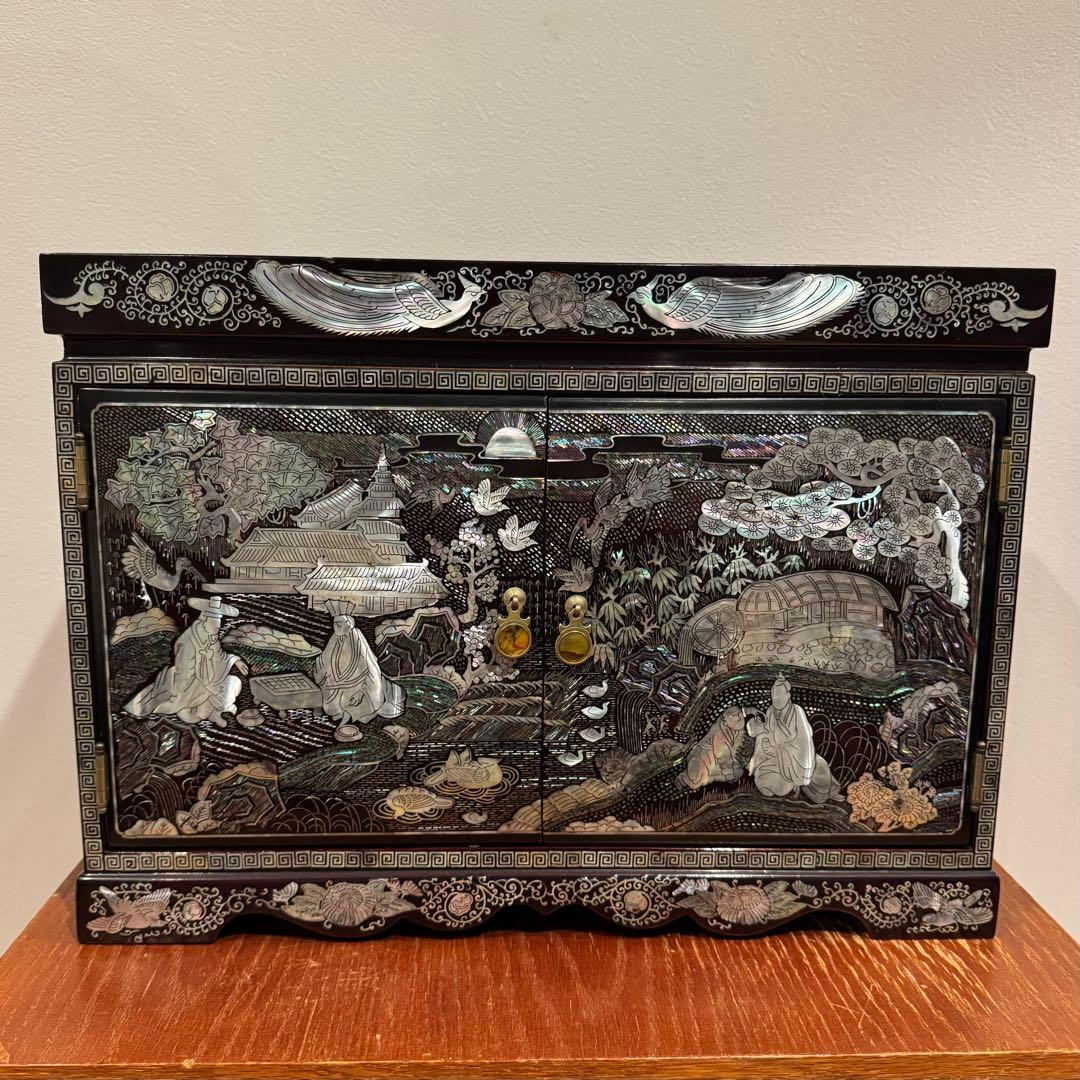 【珍品】豪華 螺鈿細工 観音開き 小物収納 小引出し 漆 鏡面仕上げ 李朝家具