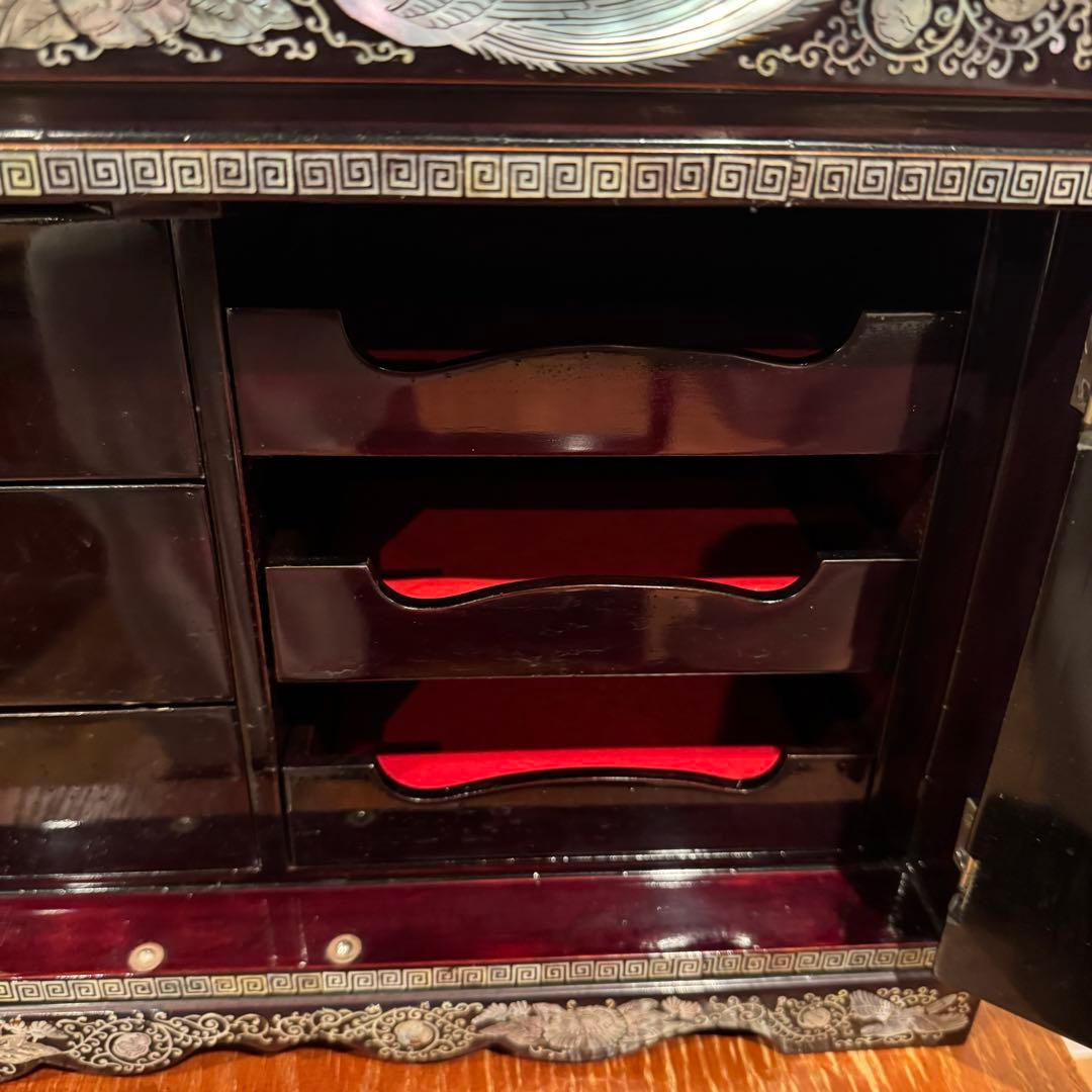 【珍品】豪華 螺鈿細工 観音開き 小物収納 小引出し 漆 鏡面仕上げ 李朝家具