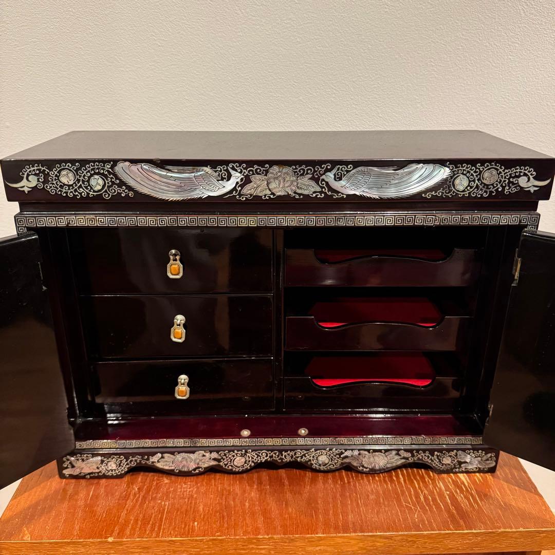 【珍品】豪華 螺鈿細工 観音開き 小物収納 小引出し 漆 鏡面仕上げ 李朝家具