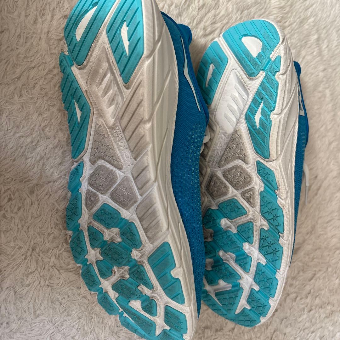 HOKA ARAHI 7ランニングシューズ 青25.5㎝
