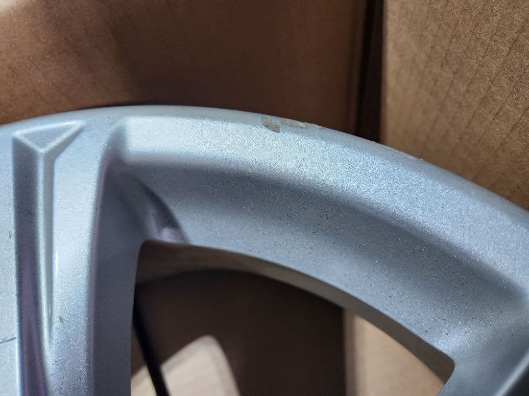 トヨタ アルファード純正16インチ アルミホイール スタッドレス用