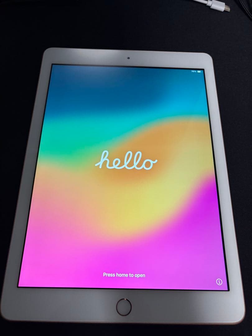 【極美品】iPad 第6世代 128GB Wi-Fiモデル