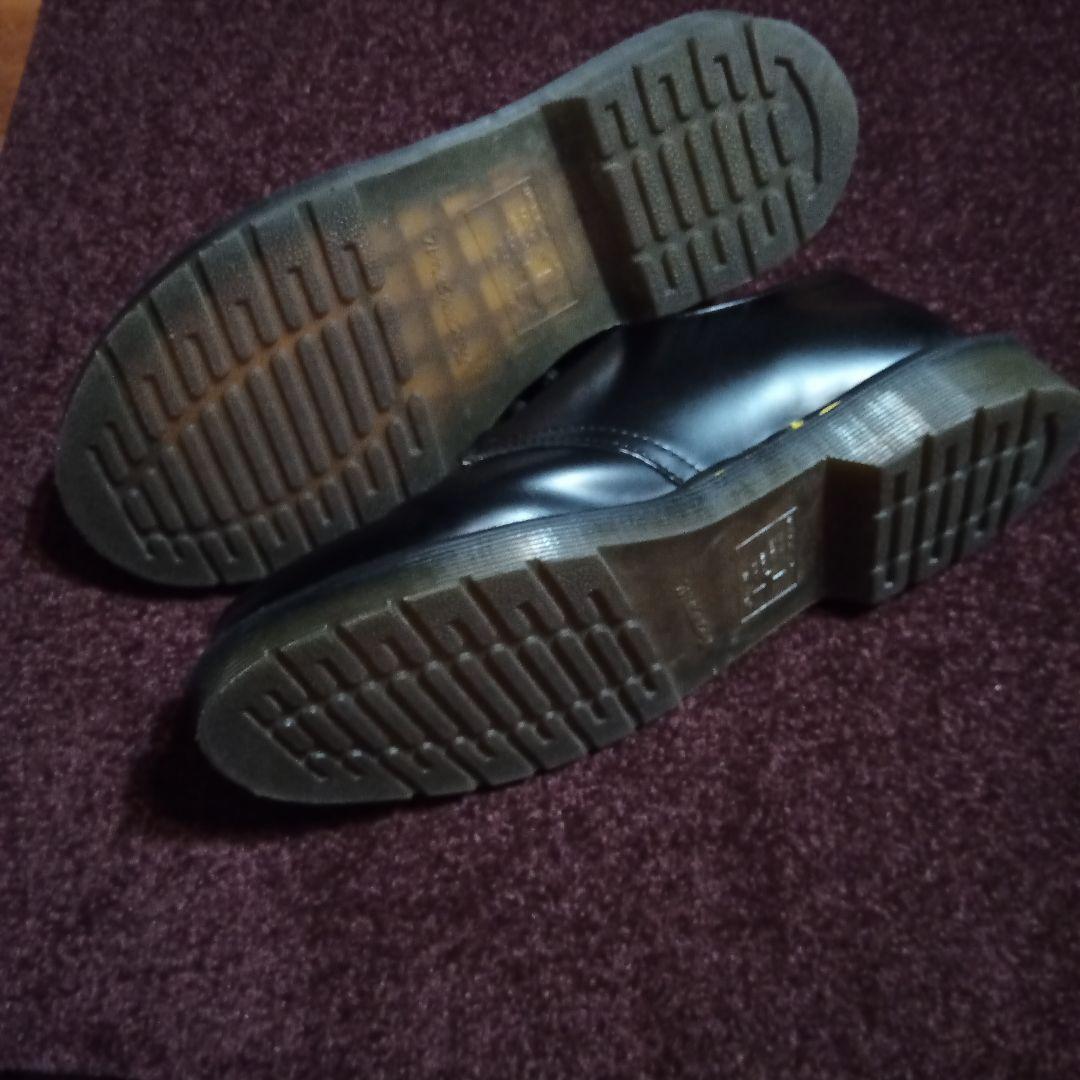 ドクターマーチン　３ホール　UK８