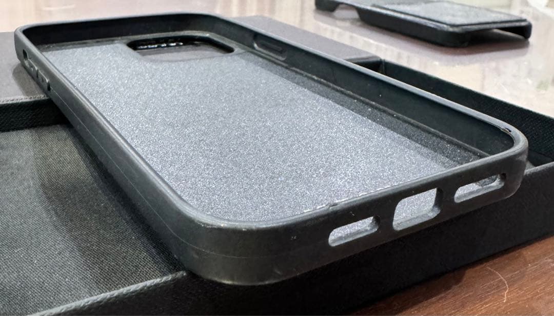 DOLCE＆GABBANA (ドルガバ)iPhone13ProMax ケース