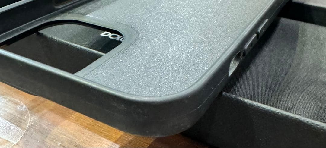 DOLCE＆GABBANA (ドルガバ)iPhone13ProMax ケース