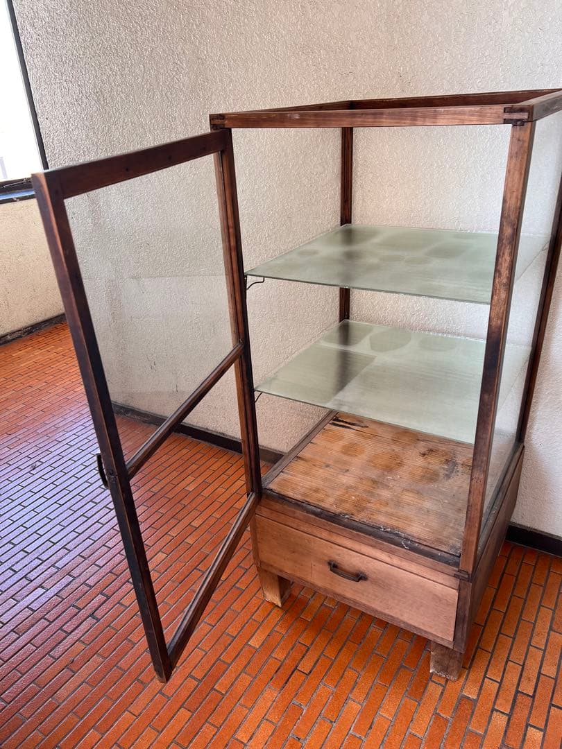 老舗駄菓子屋さんディスプレイショーケース古物古家具古民具アンティークビンテージ