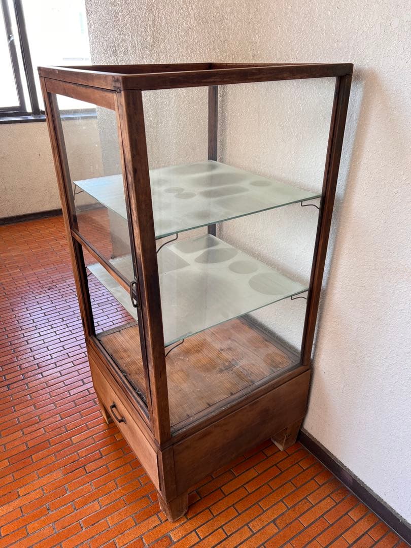 老舗駄菓子屋さんディスプレイショーケース古物古家具古民具アンティークビンテージ