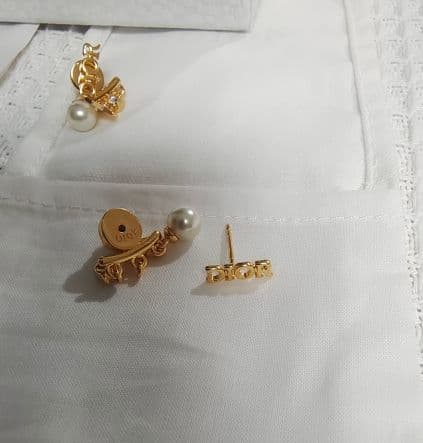 Dior 星 パール ピアス ゴールド