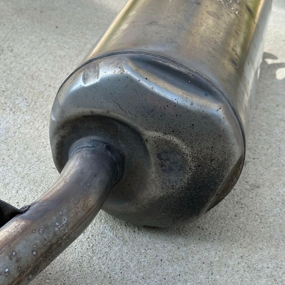 トヨタ 30プリウス 純正リアピース