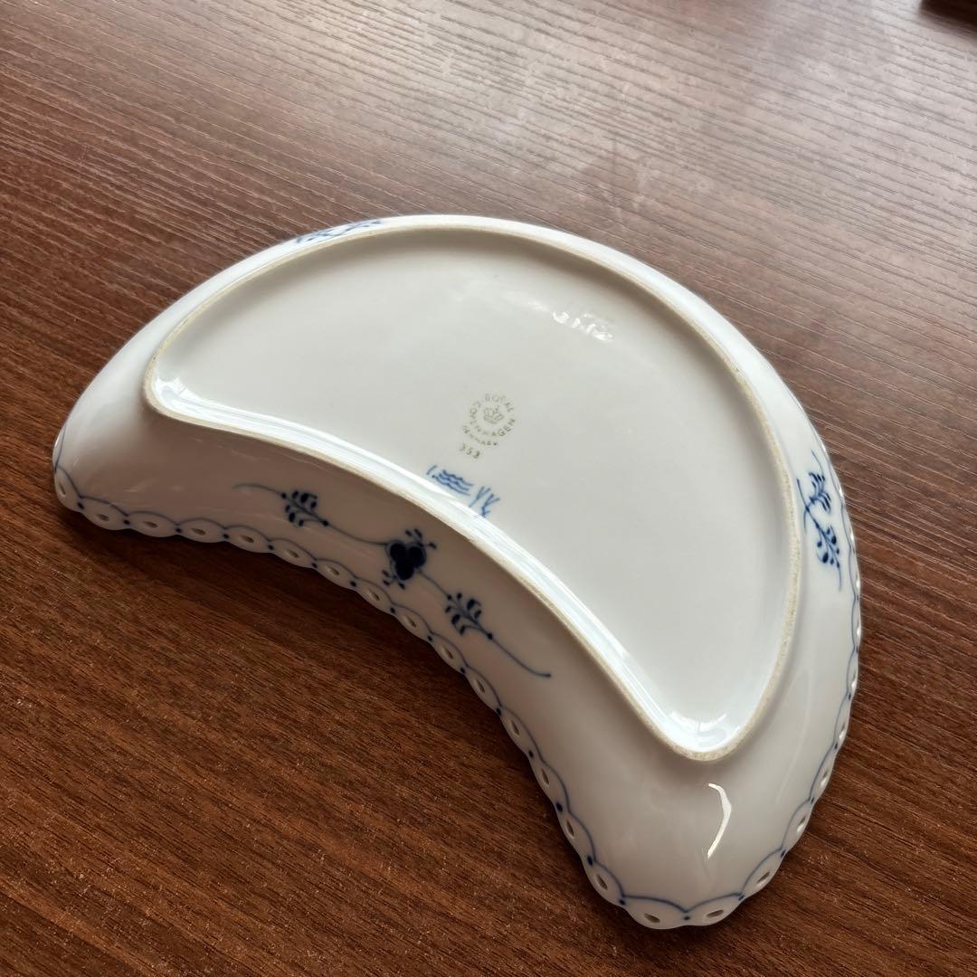 値下げ！ロイヤルコペンハーゲンブルーフルーテッドフルレース