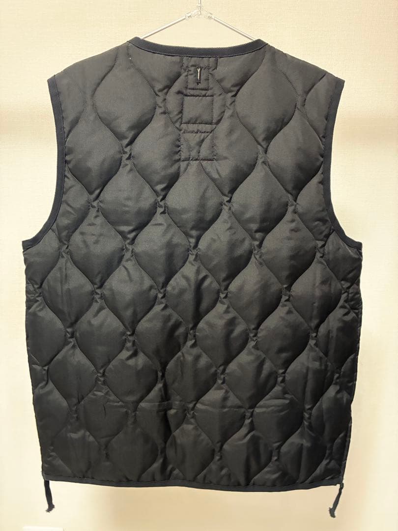 TAION ブラック Lサイズ キルティングボタンダウンミリタリーベスト