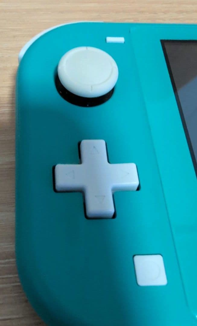 ニンテンドーSwitchliteターコイズ+ポーチ+傷防止ガラス