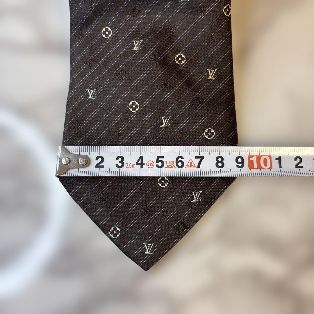 【美品✨】LOUIS VUITTON ネクタイ　モノグラム　ネイビー　紺　刺繍