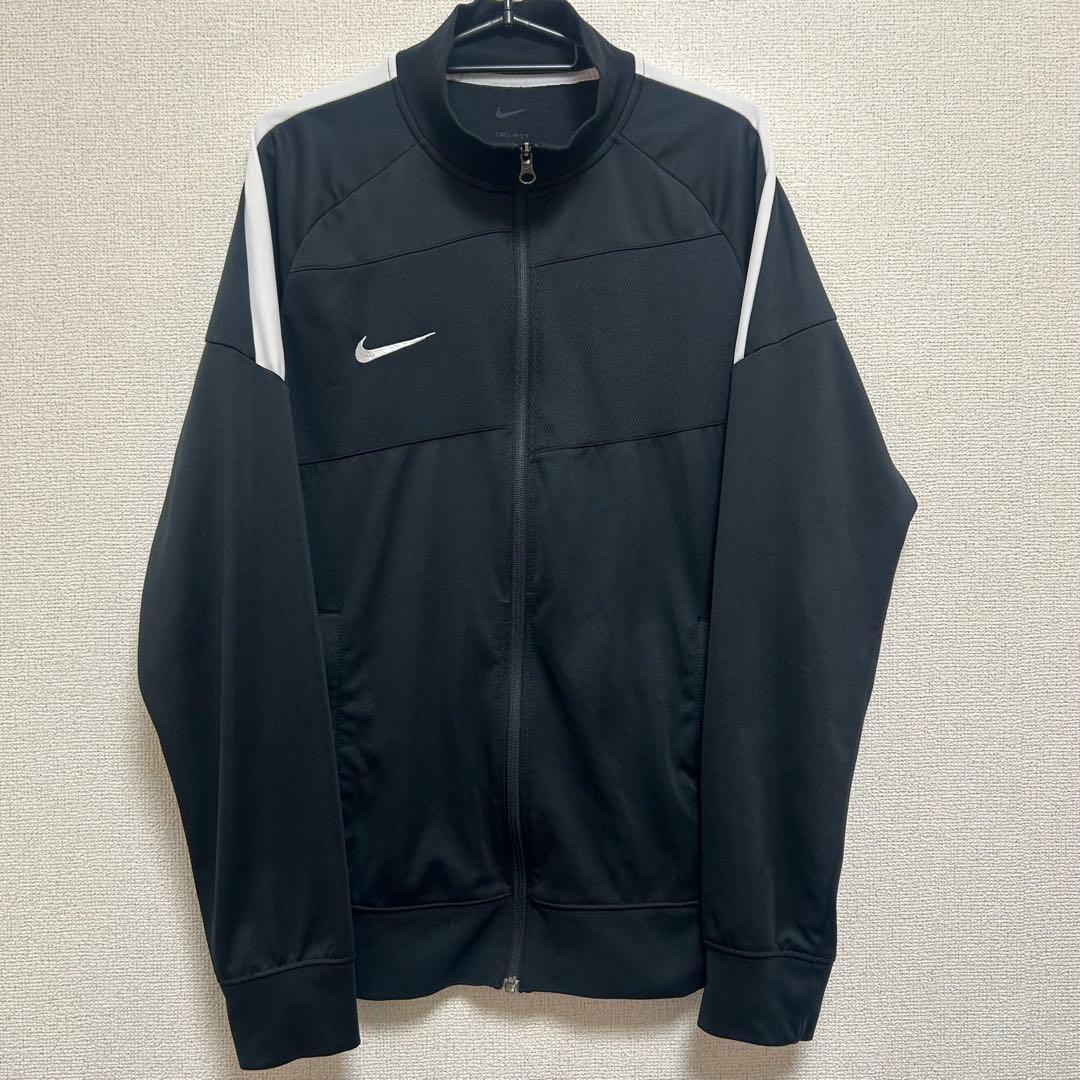 鹿島アントラーズ　ナイキ　移動着ウエア　ジャージ上下セット（エンブレム無し）