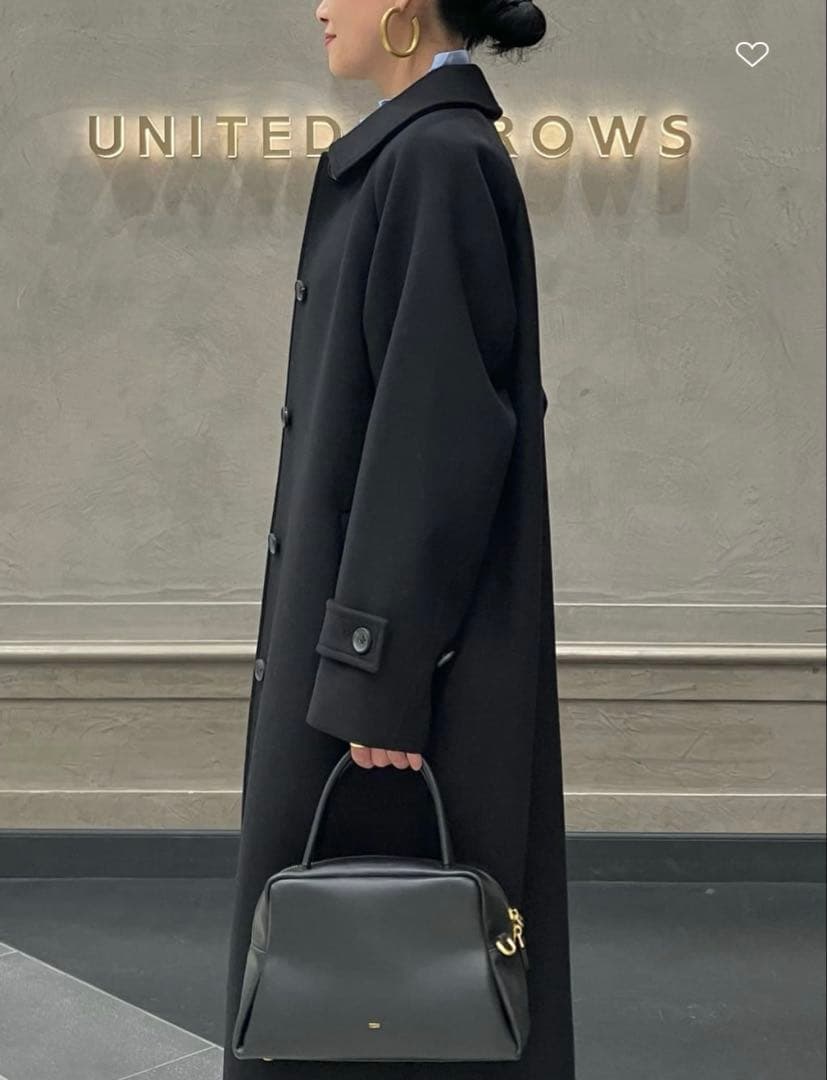 美品　TOV PETAL バッグ