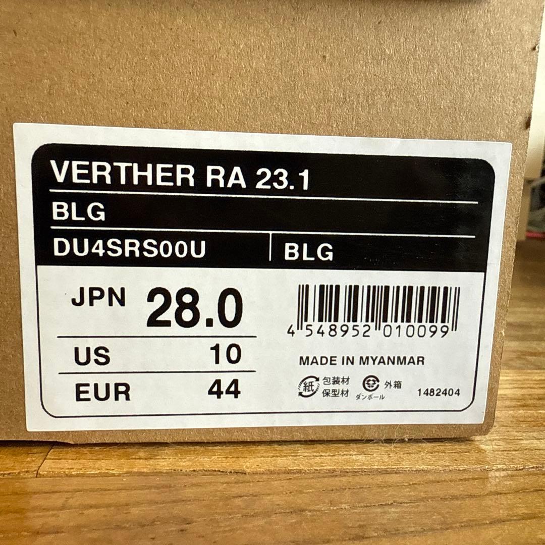 【極美品】デサント　DESCENTE 防水シューズ　メンズ シューズ　28cm