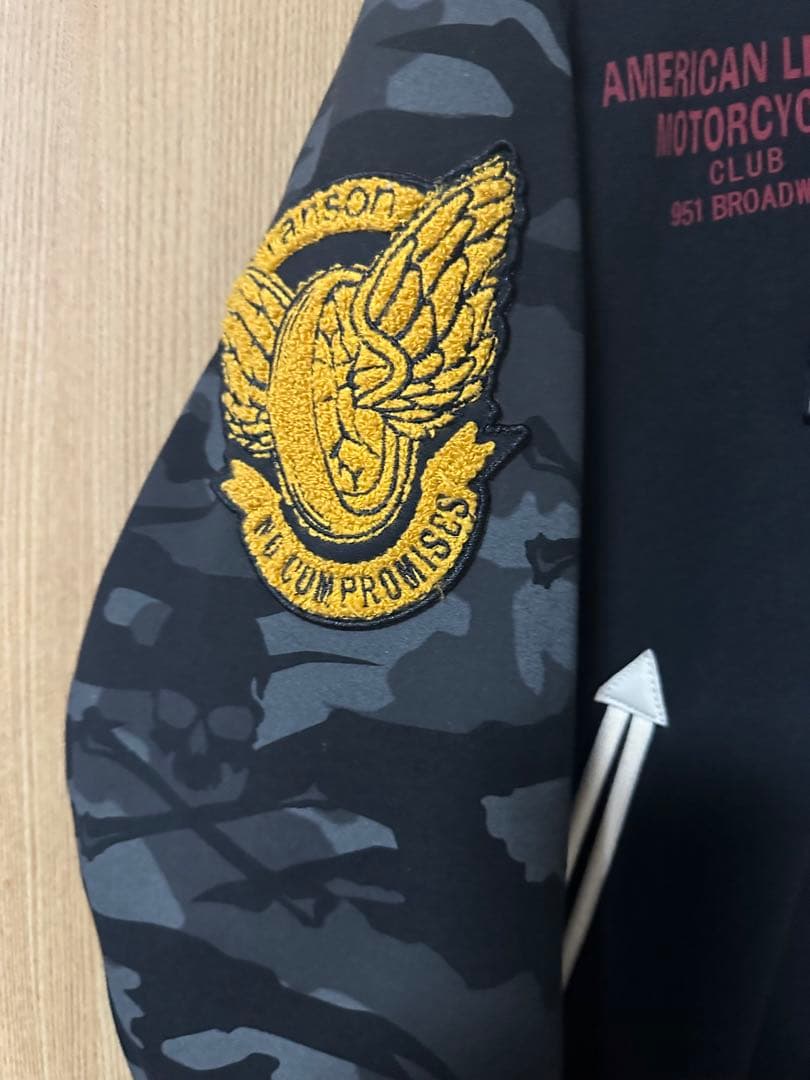 VANSON スタジャン カモフラージュ 袖付き