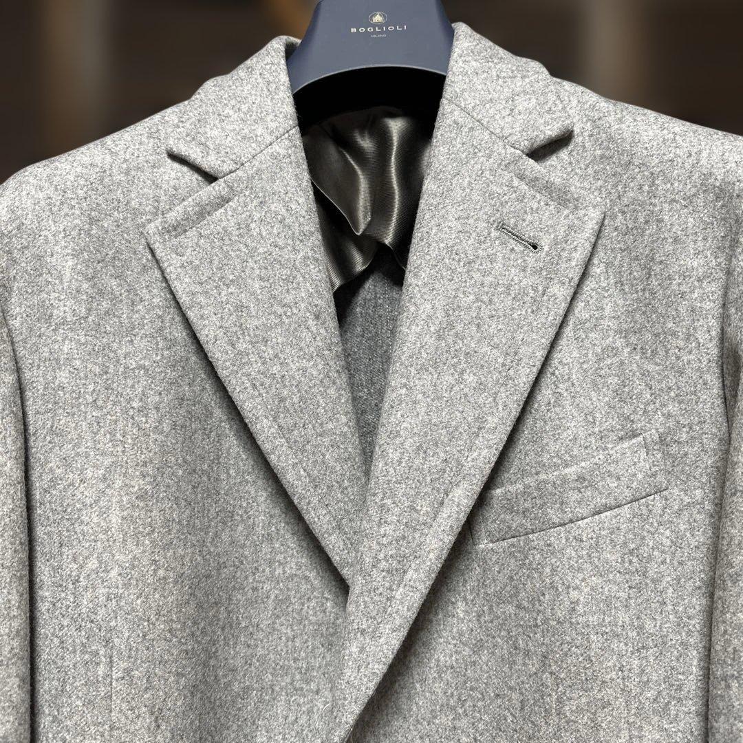 【新品】BOGLIOLI チェスターコート　色 グレー　サイズ 48