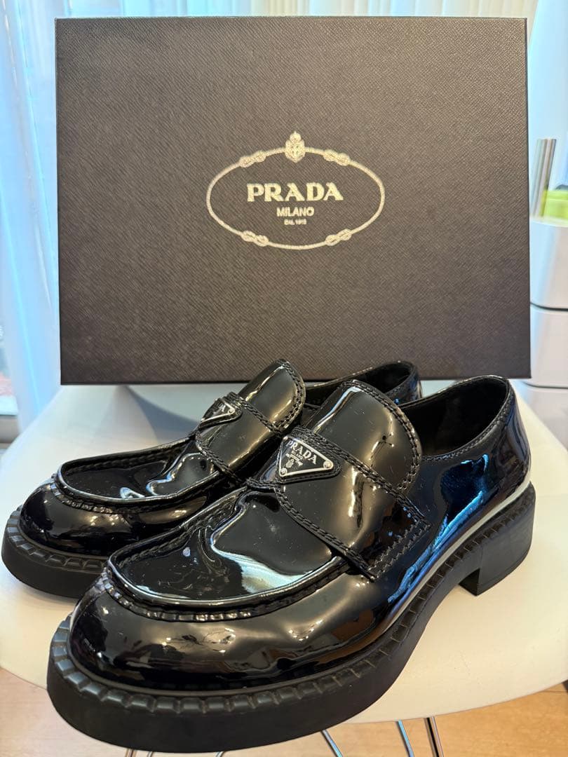 専用⭐︎人気PRADAチョコレート⭐︎新品同様 size8