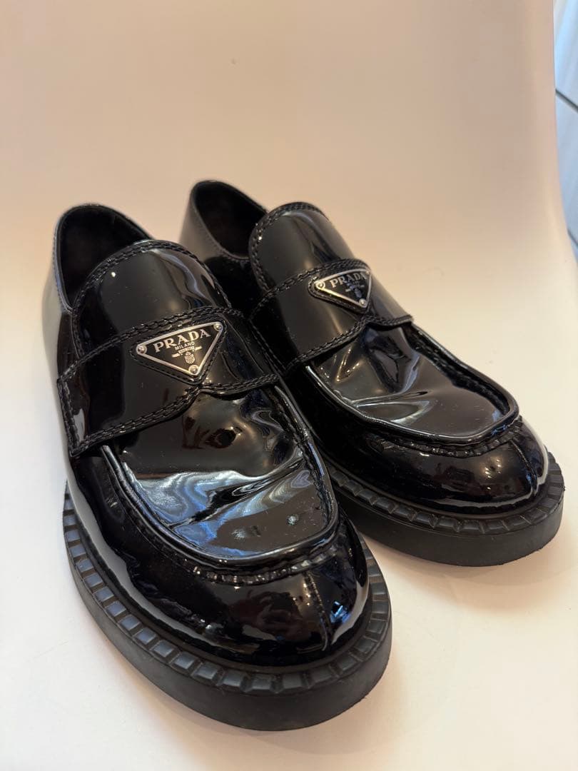 専用⭐︎人気PRADAチョコレート⭐︎新品同様 size8