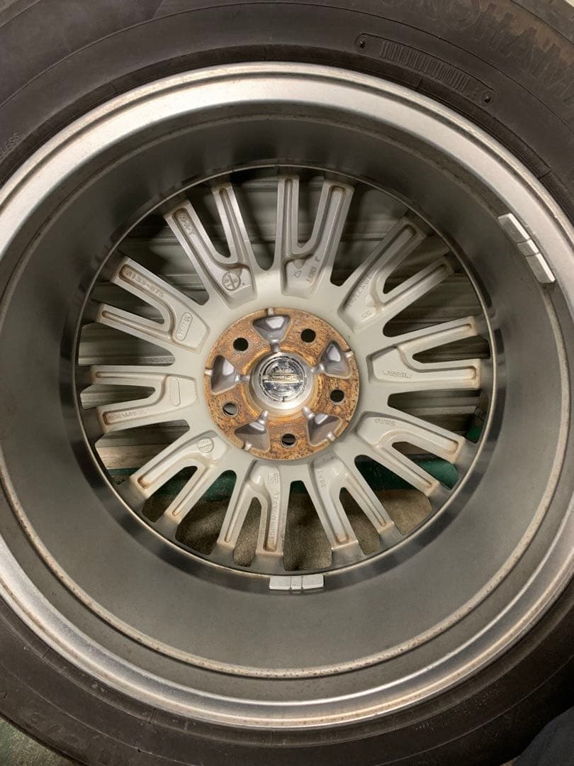 もたE52 エルグランド　ホイールのみ