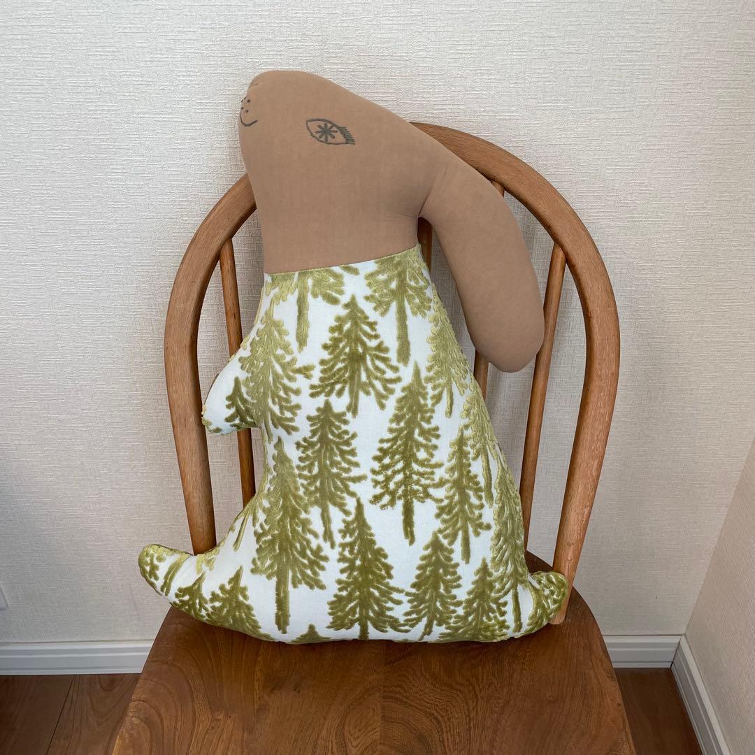 うさぎクッション ミナペルホネン