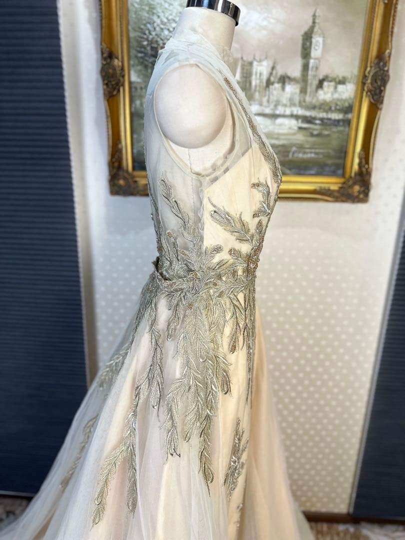 JOVANI☆アイボリー刺繍パーティードレス