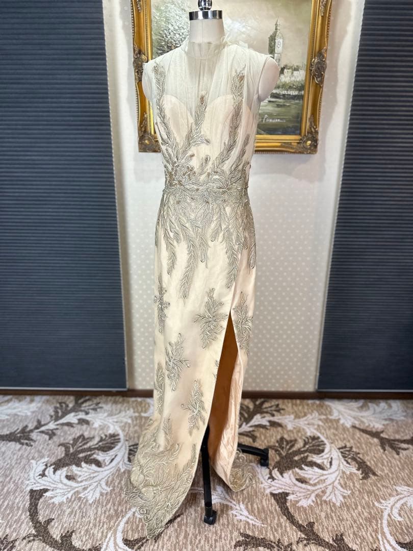 JOVANI☆アイボリー刺繍パーティードレス