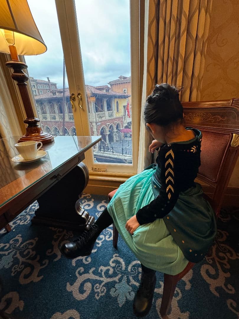 アナと雪の女王2 　戴冠式　ドレス　110cm　ビビディバビディブティック