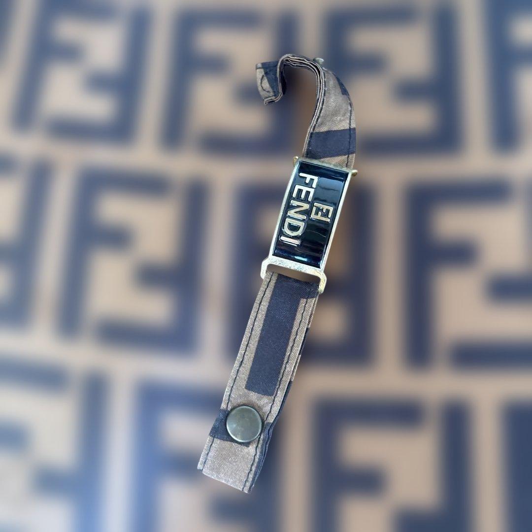 K282 FENDI ズッカ柄 長傘 ロゴ