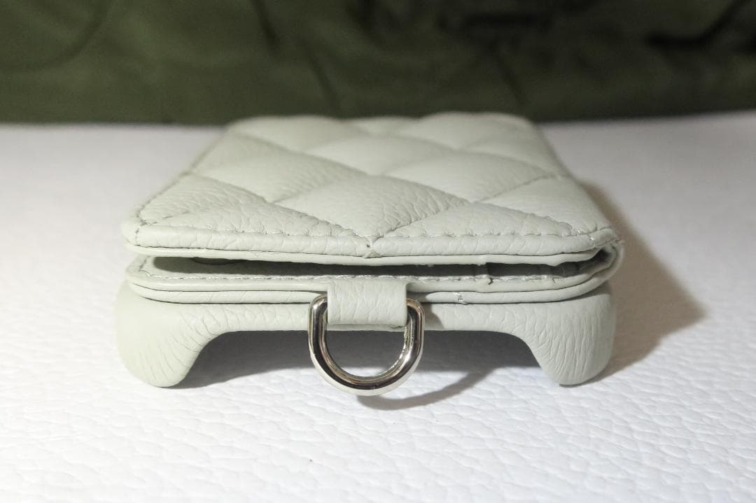 DEMIU 手帳型 レザーケース iPhone17pro・ストラップセット