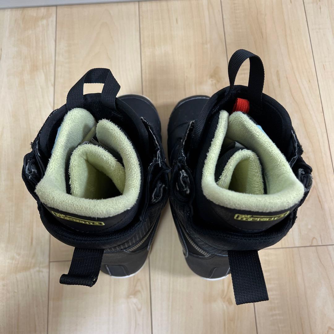 【即日発送】BURTON スノボブーツ　 MINT-ASIAN FIT 24cm