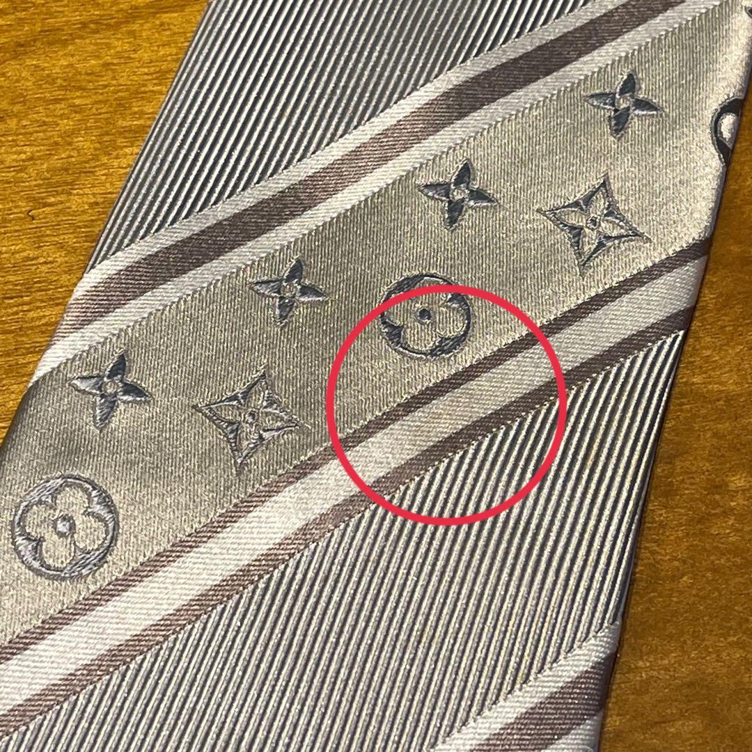 Louis Vuitton シルバー ネクタイ