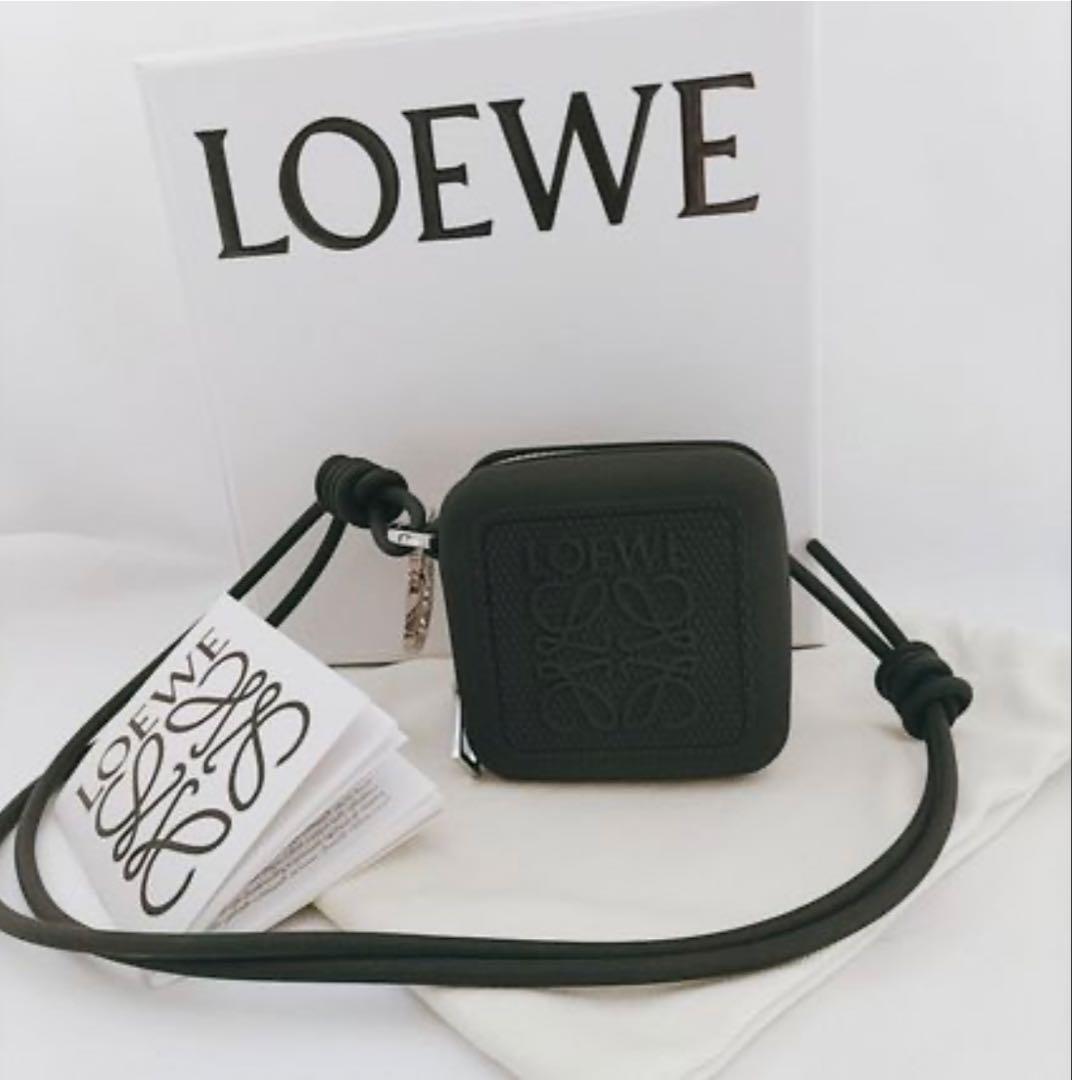 LOEWE ロエベ ケース（ダイヤモンドラバー）