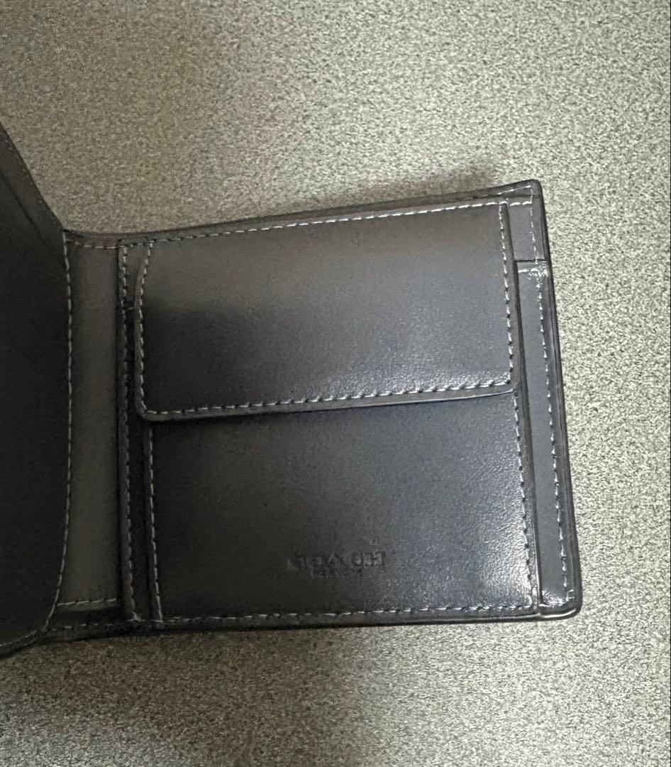 COACH　折財布　牛革クロコダイル型押し　新品未使用