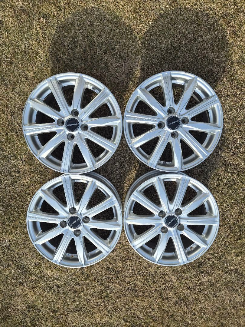 15インチホイール　 シルバー 4本セット