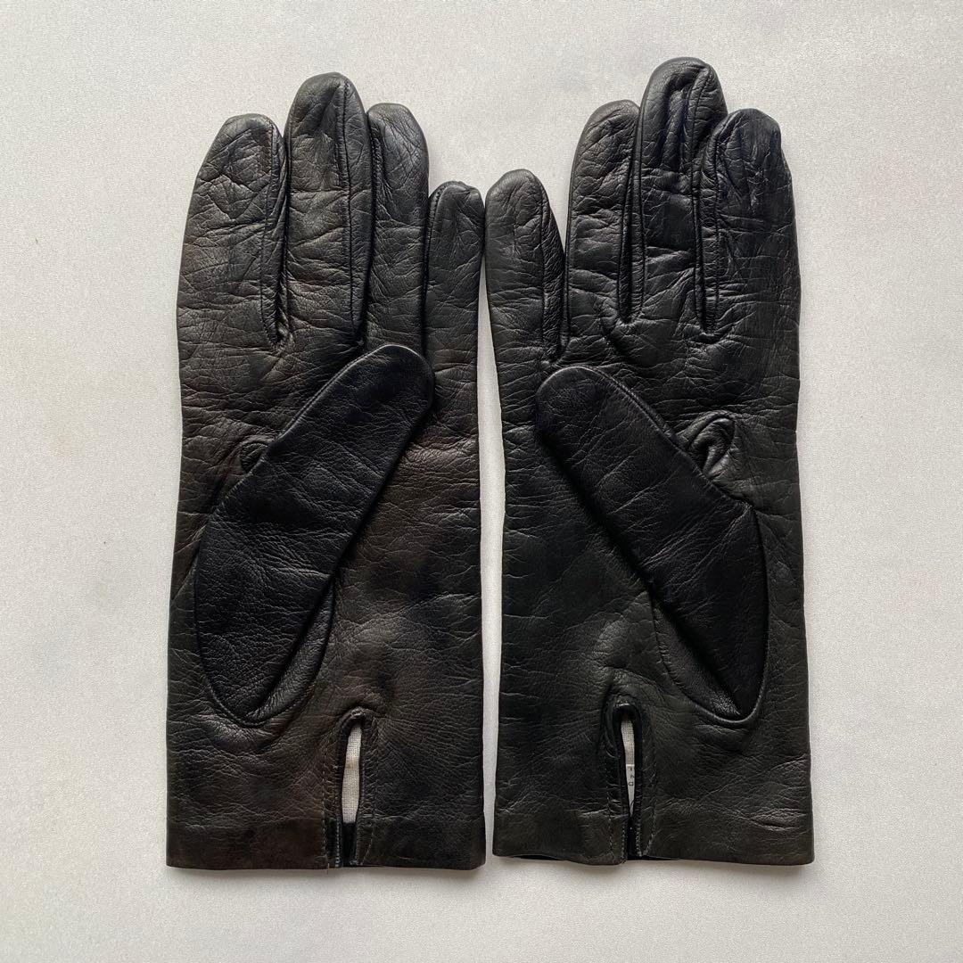 美品　イタリア製　シャネル　レザーグローブ　ブラック　黒革手袋　サイズ6ハーフ