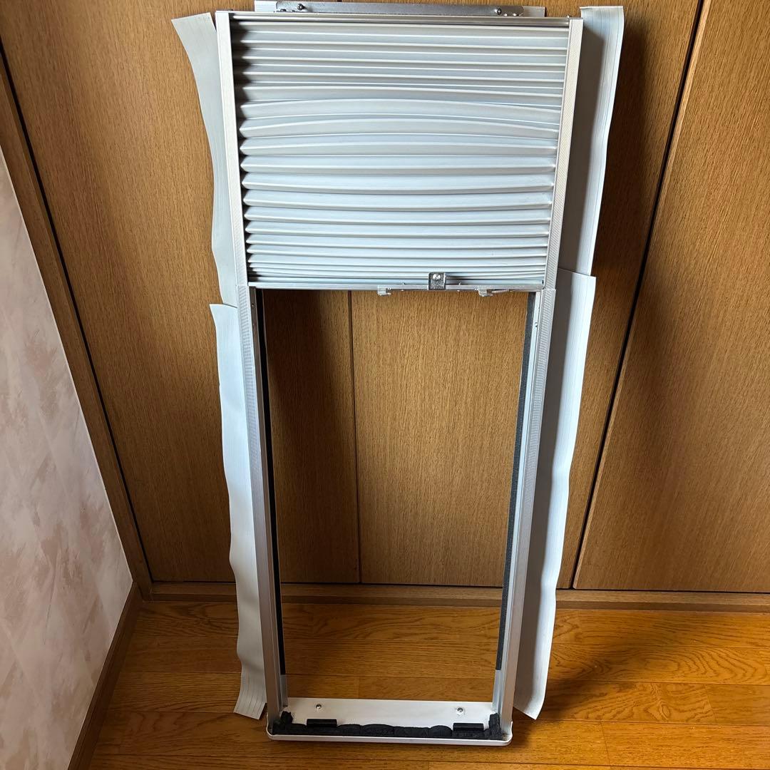 コイズミ　窓用ルームエアコン　KAW-1826