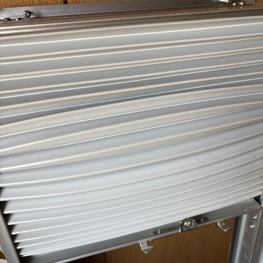 コイズミ　窓用ルームエアコン　KAW-1826