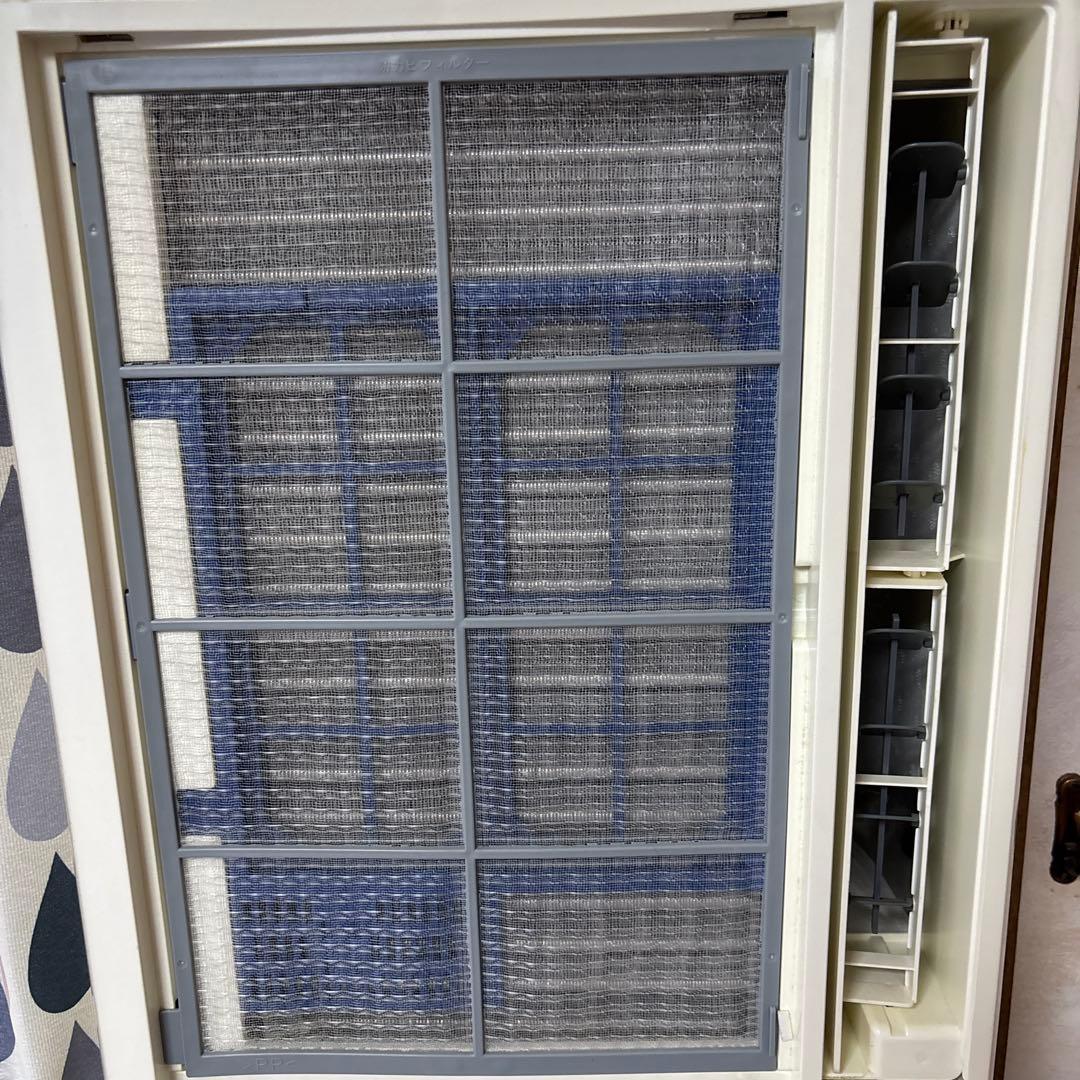 コイズミ　窓用ルームエアコン　KAW-1826