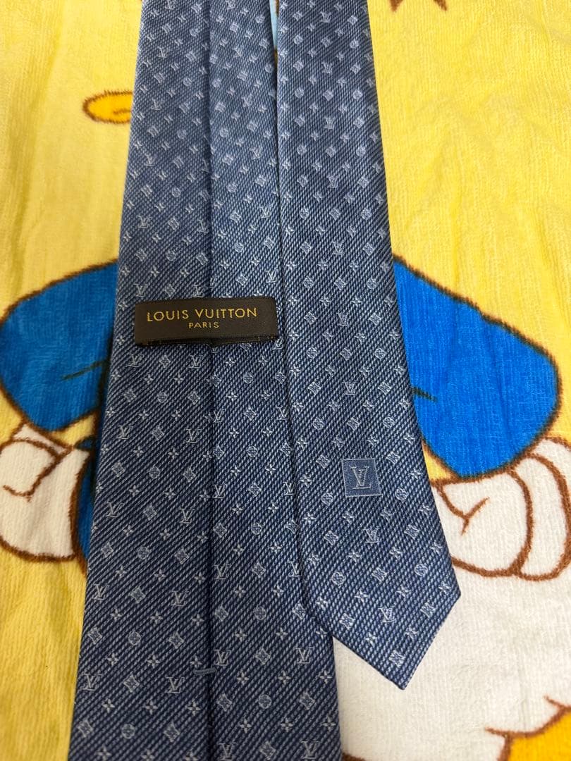 LOUIS VUITTON ダークブルー ネクタイ