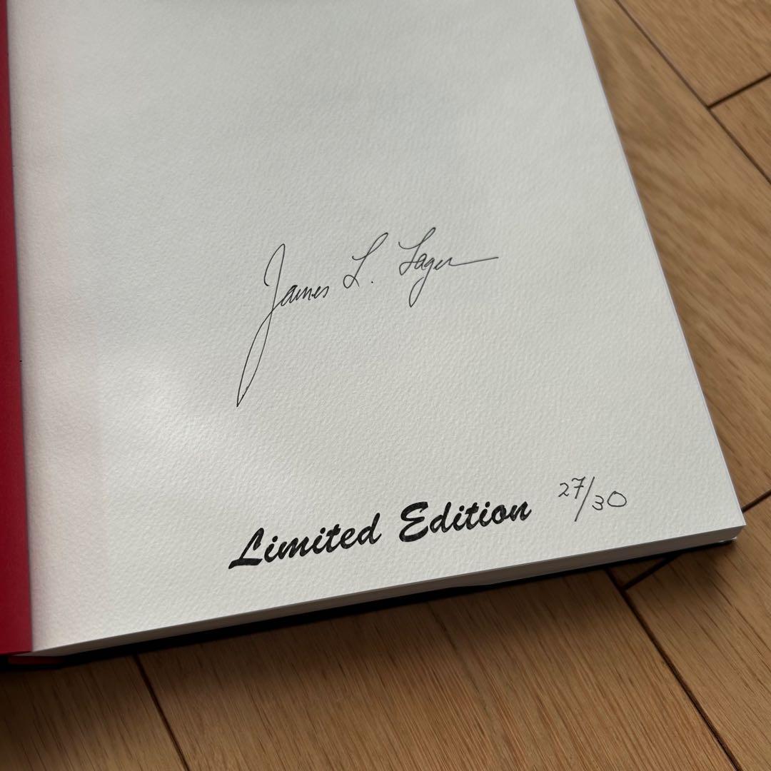 Leica 写真によるその歴史 サイン入り 限定版 ケース　外箱付き　ライカ