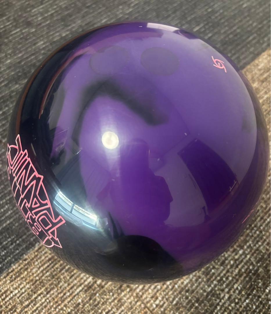 ボウリングボール　ストーム　バイトパニック　15P 5G未満　プラグ済