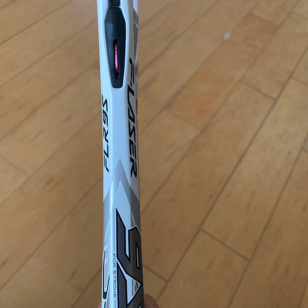 ヨネックス　エフレーザー　9s 白　UL1 廃盤