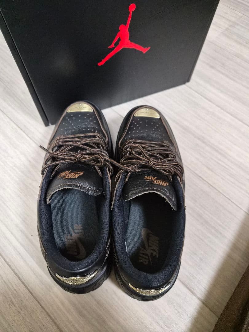 は*な様 極美品！最安値！Air Jordan ブルックリンロー ブラックスニー