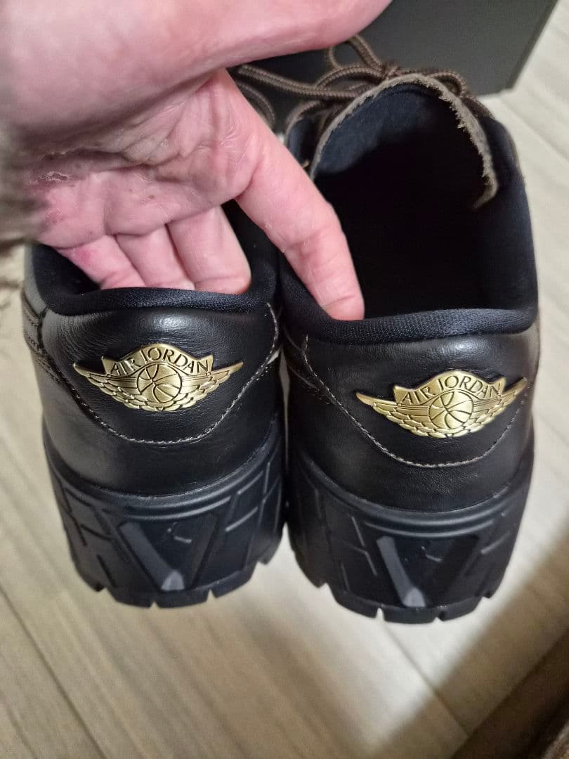 は*な様 極美品！最安値！Air Jordan ブルックリンロー ブラックスニー