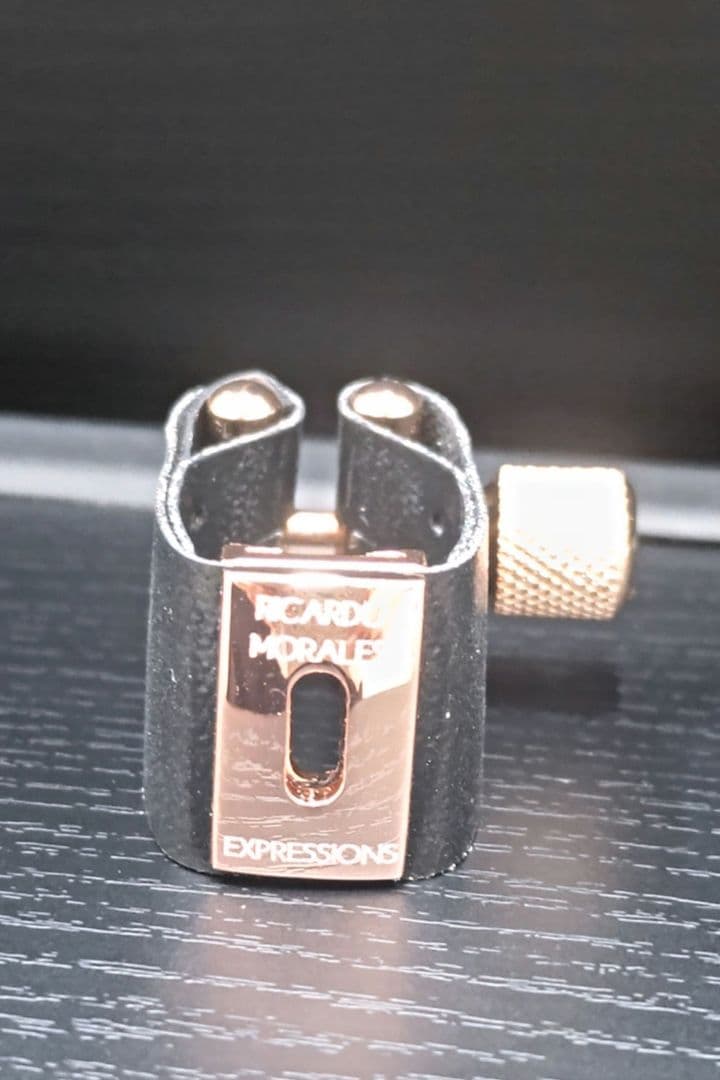 リカルド・モラレス【エクスプレッションズ】ローズゴールド　リガチャー