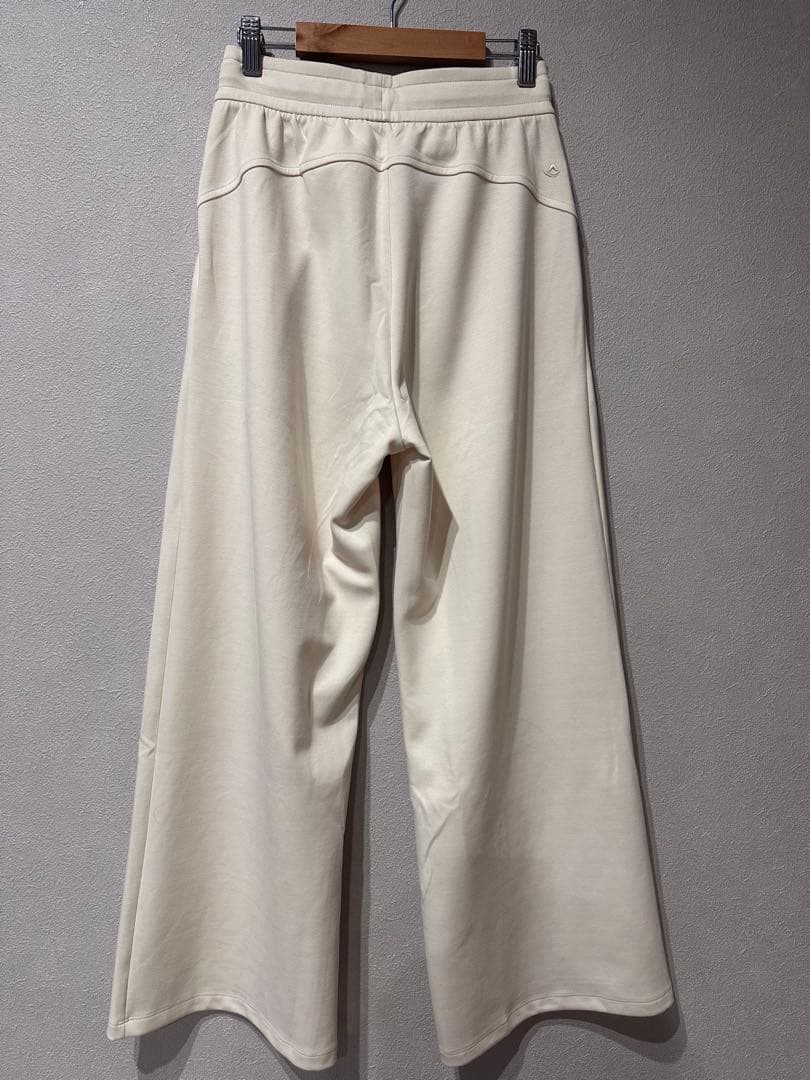 andar【極美品】Mildmoothワイドパンツ ライトベージュ ショートS