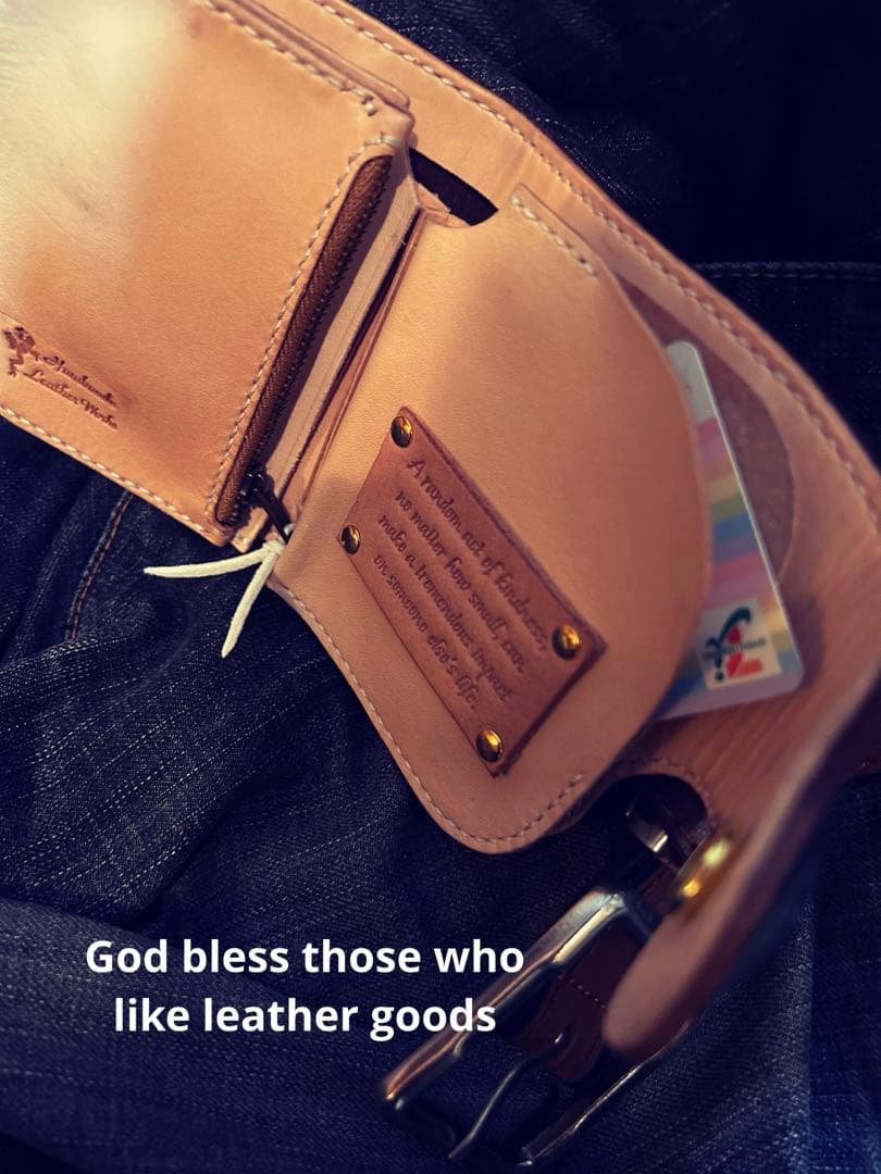 新品アウトレット　総手縫い　バッカスレザーウォレット 専用箱付　コンチョ選択可能